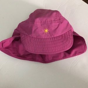 Sunday afternoon baby girls hat 6-24 mo